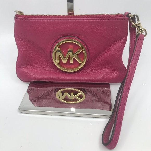 Michael Kors Leather Purple Wristlet - Picture 8 of 8